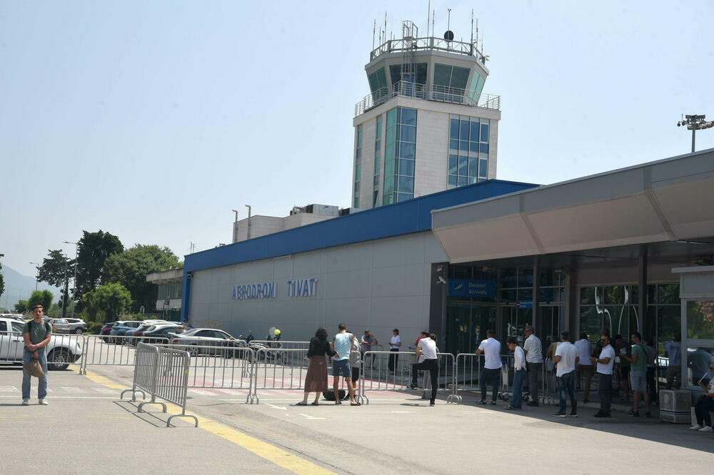 Za Tivat 45 sedmičnih letova &bdquo;Air Serbie&rdquo;
