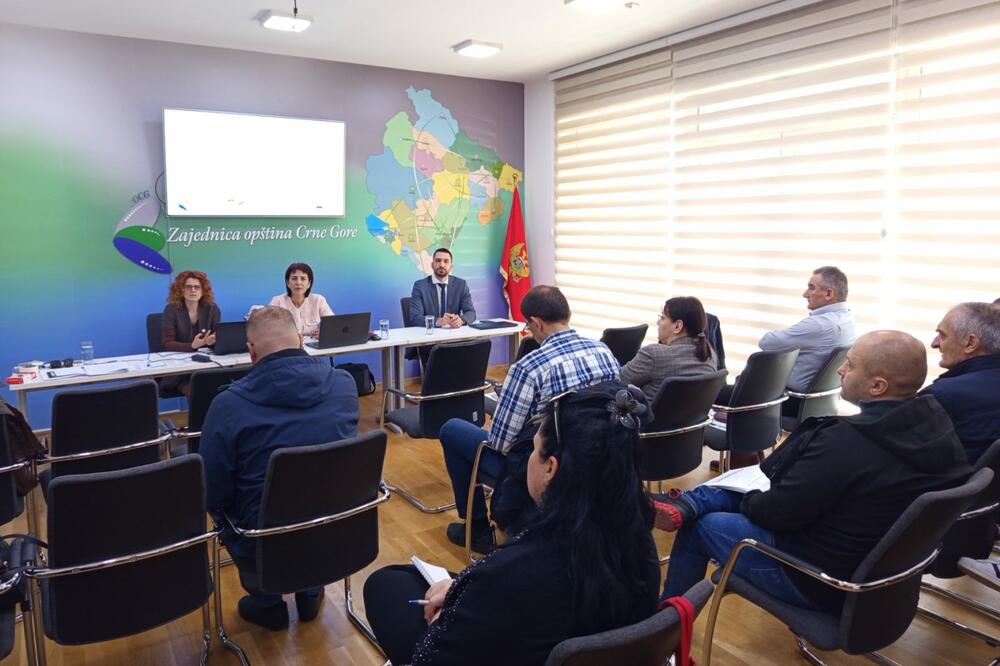 Zajednica opština: Od početka godine održano 16 obuka za oko 500 lokalnih službenika