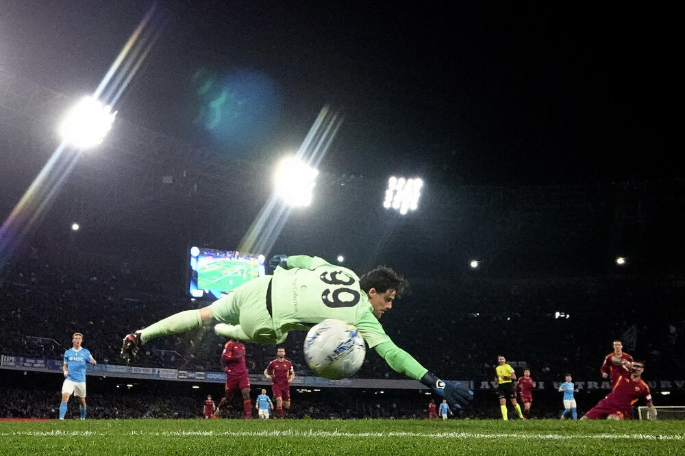 Zanimljiv derbi sunca - četiri gola u remiju Napolija i Rome