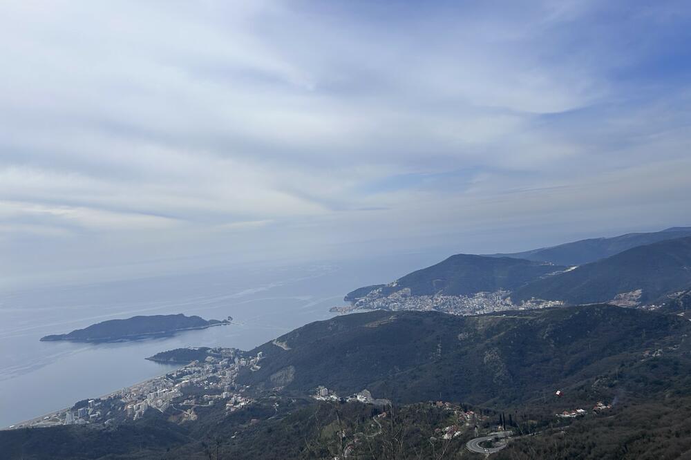 Zapečaćeno više nelegalnih deponija u zaleđu Budve