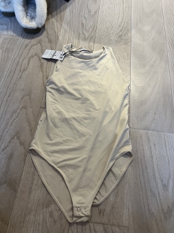 Zara bodiji M NOVO