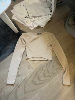Zara croptop S novo
