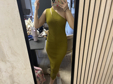Zara haljina Novo sa etiketom M odgovara i za S