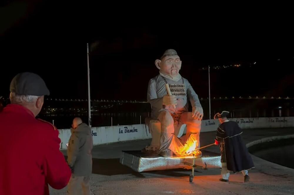 Završen Praznik mimoze, u plamenu nestao Zaobilitis Nervozitis Maksimus