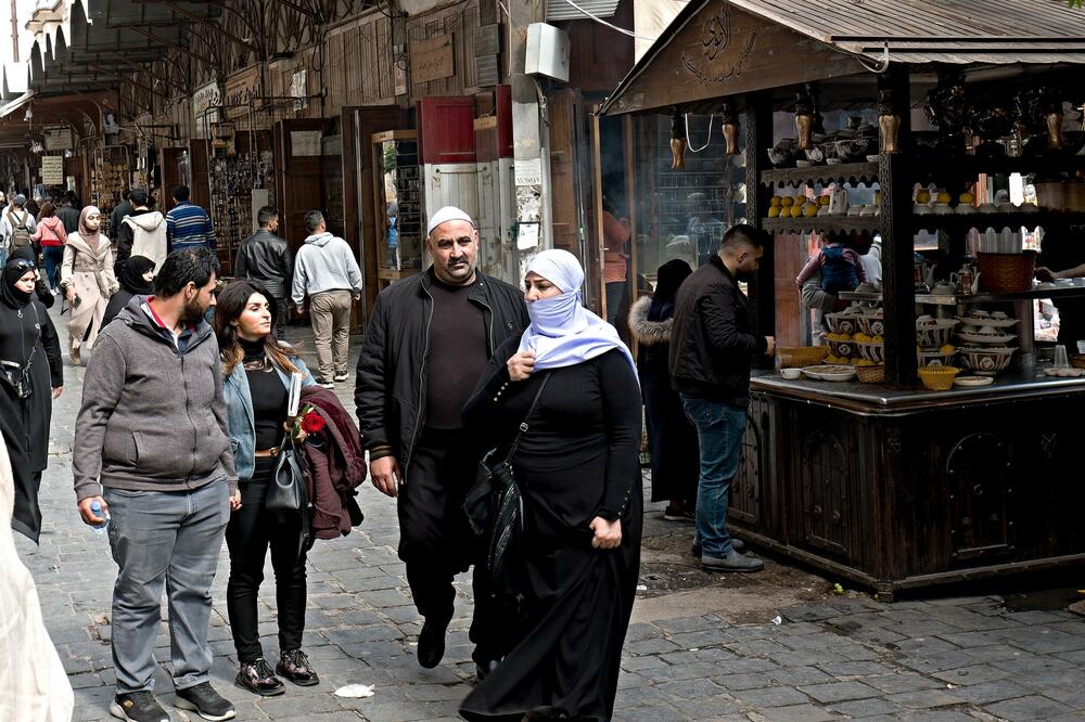 Žene u Siriji nemaju ista prava kao muškarci: &bdquo;Više se ne radi o reformama. Radi se o preživljavanju&ldquo;