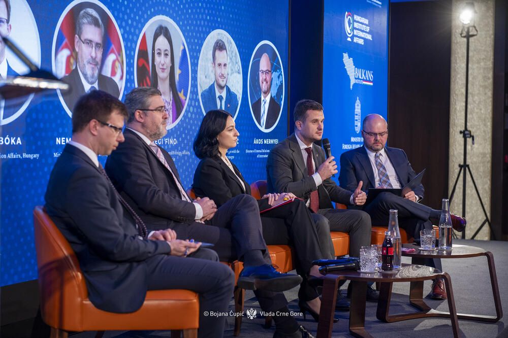 Zenović u Budimpešti: EU kao zajednica vrijednosti i pravila nema alternativu