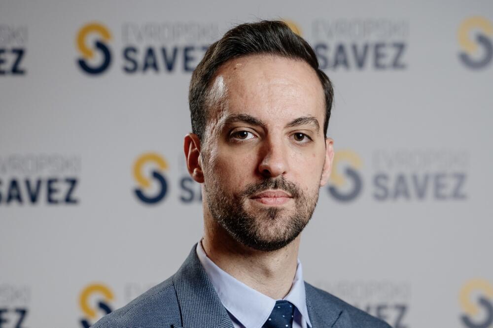 Zirojević: Klasičan spin BS da bi se spasili od bruke, izvinjenje porodici Lalatović i vozaču