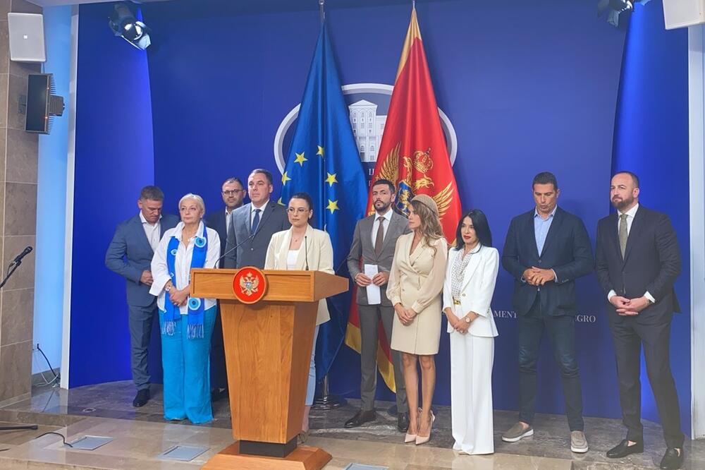 Živković: Debakl vladajuće većine, da smo u ozbiljnom političkom sistemu, sjutra bi podnijeli ostavke