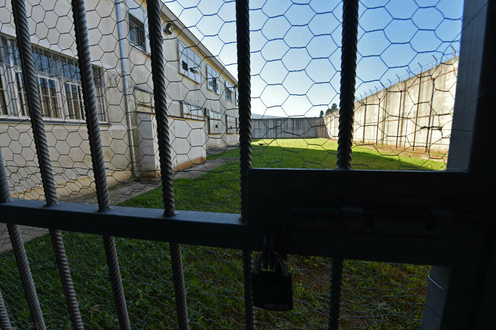 Život su mi uništili, nisam se oporavio: Zatvorenik gotovo dvije godine traži krivca zbog neodlaska na očevu sahranu